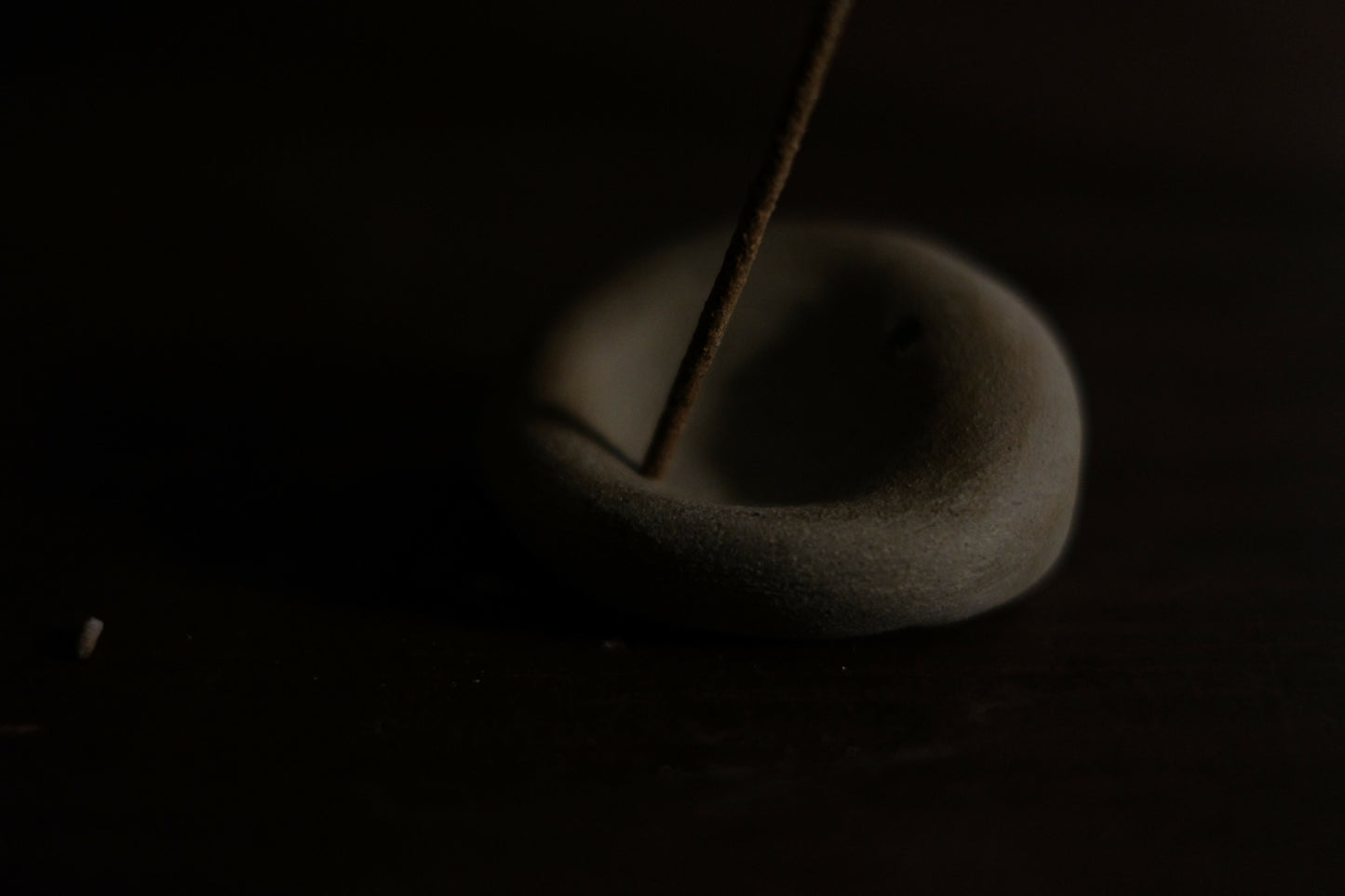 knead the dough incense' holder