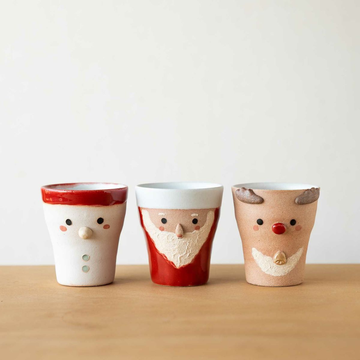 Mingshan Kiln Shinraku ware snowman small cup