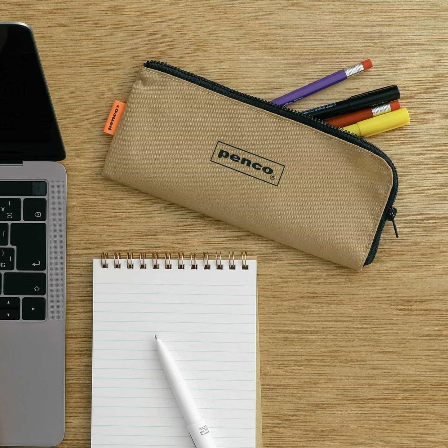 Flat Pen Case