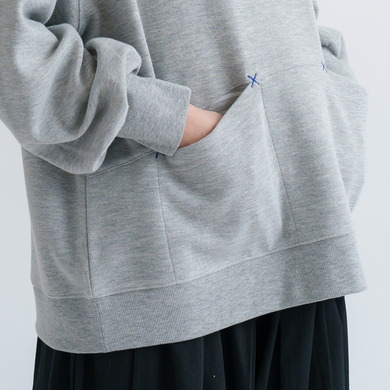 Solid Color Double Pocket Long Sleeve Top