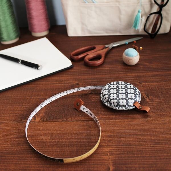 "Ge Yuzen" traditional Yuzen dyed soft ruler