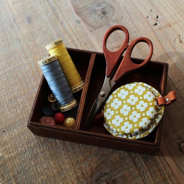 "Ge Yuzen" traditional Yuzen dyed soft ruler